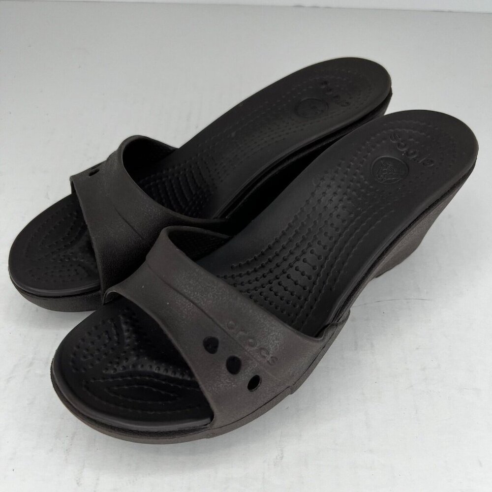 CROCS Brown Sandals with Contoured Footbed